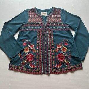 Savanna Jane Women’s Teal Floral Embroidery Split Neck Long Sleeve Boho Top S